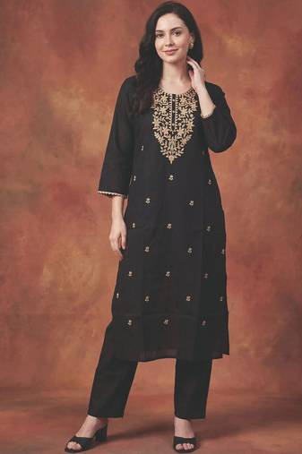 women ethnic motifs embroidered regular thread work kurta with trousers