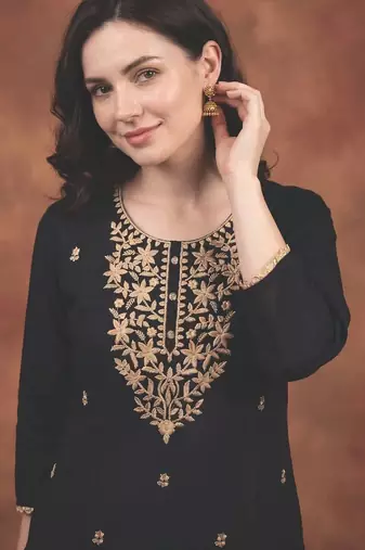 women ethnic motifs embroidered regular thread work kurta with trousers
