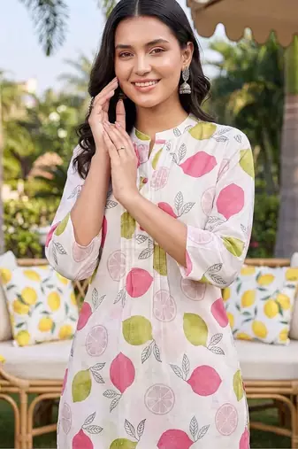 women ethnic motifs printed regular cotton kurta with trousers