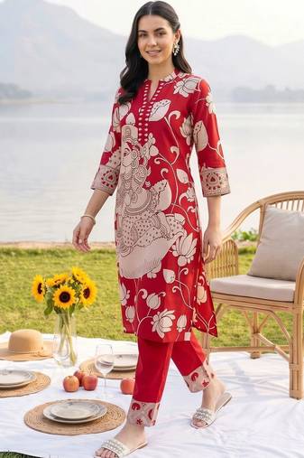 women ethnic motifs printed regular cotton kurta with trousers