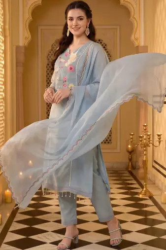 women ethnic motifs embroidered regular thread work kurta with trousers & with dupatta