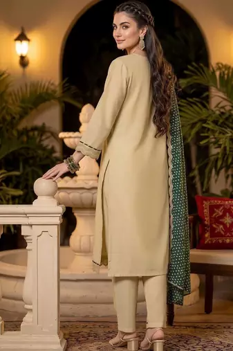 women ethnic motifs embroidered regular thread work kurta with trousers & with dupatta