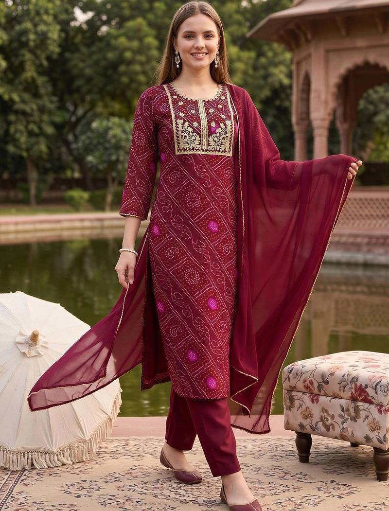 women ethnic motifs printed regular thread work kurta with trousers & with dupatta