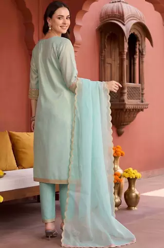 women ethnic motifs embroidered regular kurta with trousers & with dupatta