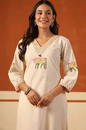 women ethnic motifs embroidered regular thread work cotton kurta with trousers