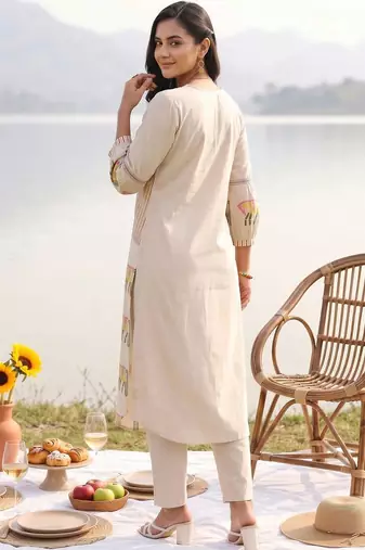 women ethnic motifs printed regular cotton kurta with trousers