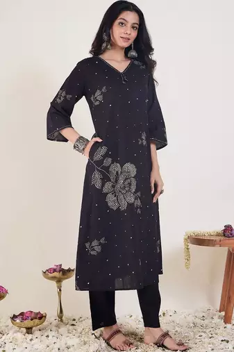 women floral printed regular cotton kurta with trousers