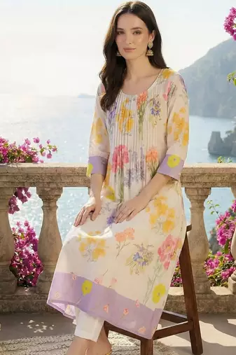 women floral printed regular cotton kurta with trousers