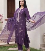 women floral embroidered regular thread work kurta with trousers & with dupatta