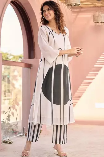 women printed regular cotton kurta with trousers