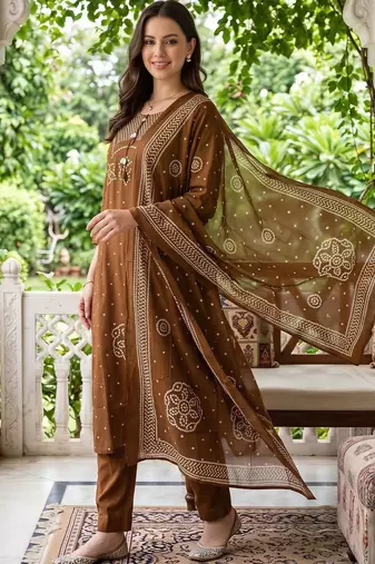 women ethnic motifs printed regular cotton kurta with trousers & with dupatta
