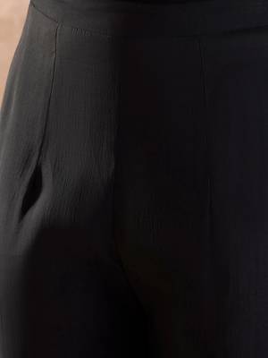 women regular sequinned kurta with trousers 5
