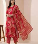women ethnic motifs printed regular chanderi silk kurta with trousers & with dupatta