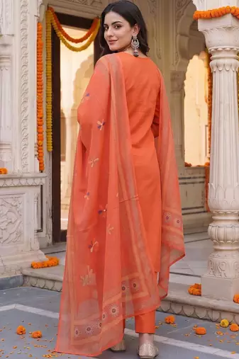 women ethnic motifs regular cotton kurta with trousers & with dupatta