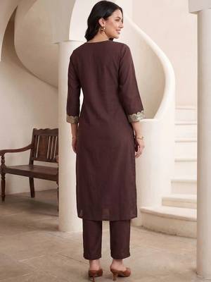 women ethnic motifs regular sequinned kurta with trousers 4