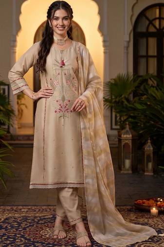 women ethnic motifs embroidered regular thread work kurta with trousers & with dupatta