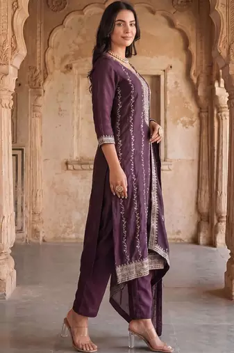 women ethnic motifs embroidered regular thread work kurta with trousers & with dupatta