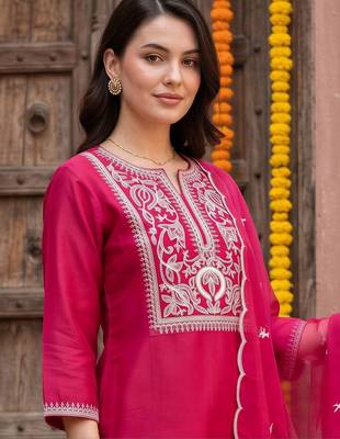 women ethnic motifs embroidered regular thread work liva kurta with trousers & with dupatta 2