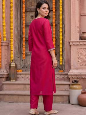 women ethnic motifs embroidered regular thread work liva kurta with trousers & with dupatta 4