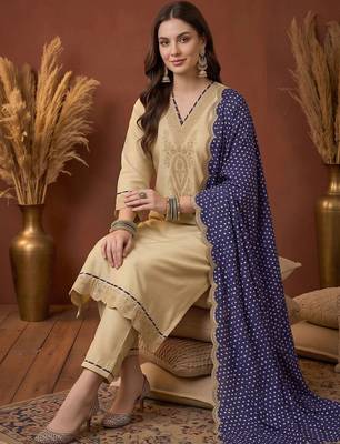 women ethnic motifs embroidered regular thread work kurta with trousers & with dupatta 5