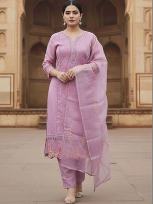 women floral embroidered regular thread work kurta with trousers & with dupatta 6