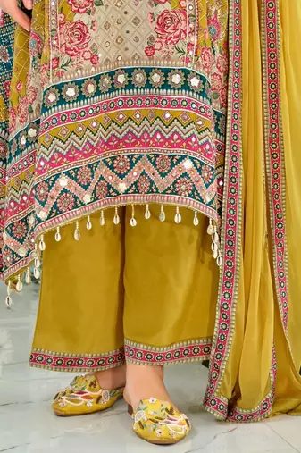 women ethnic motifs printed regular mirror work kurta with palazzos & with dupatta