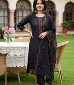women ethnic motifs embroidered regular thread work kurta with trousers & with dupatta