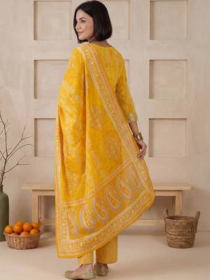 women ethnic motifs printed regular thread work chanderi silk kurta with trousers & with dupatta 4