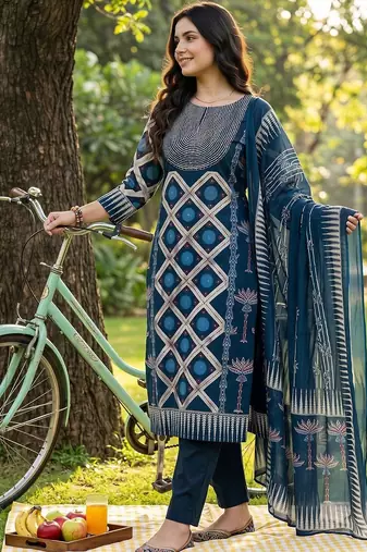 women printed regular cotton kurta with trousers & with dupatta