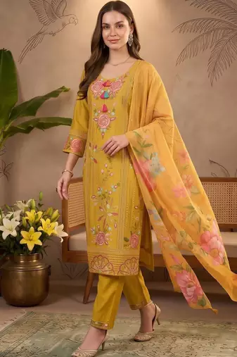 women floral embroidered regular thread work kurta with trousers & with dupatta