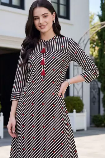 women printed regular cotton kurta with trousers