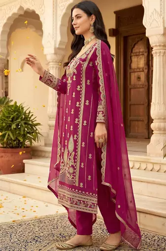 women ethnic motifs embroidered regular kurta with trousers & with dupatta