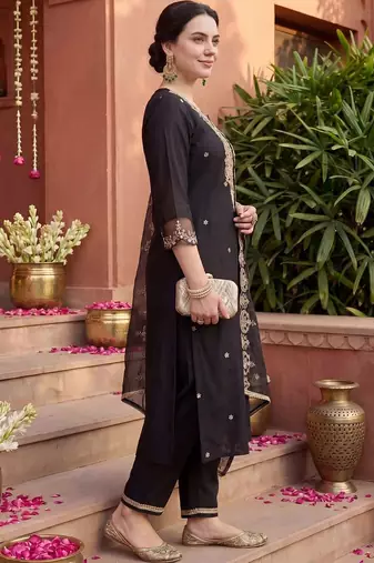 women ethnic motifs embroidered regular liva kurta with trousers & with dupatta