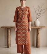 women ethnic motifs printed regular cotton kurta with palazzos