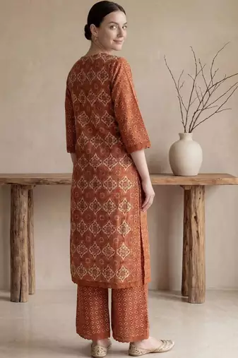 women ethnic motifs printed regular cotton kurta with palazzos