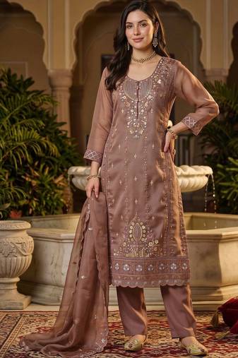 women ethnic motifs embroidered regular thread work kurta with trousers & with dupatta