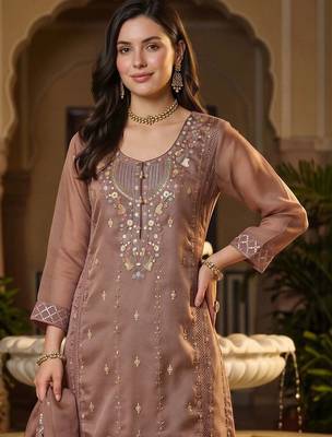 women ethnic motifs embroidered regular thread work kurta with trousers & with dupatta 2
