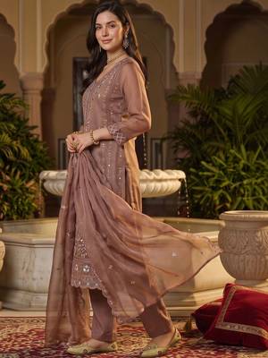 women ethnic motifs embroidered regular thread work kurta with trousers & with dupatta 3
