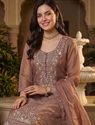 women ethnic motifs embroidered regular thread work kurta with trousers & with dupatta 6