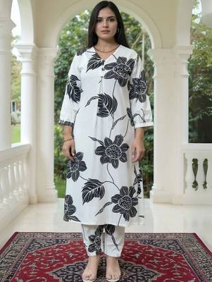 women floral printed regular kurta with trousers 1