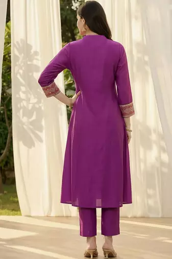 women ethnic motifs embroidered regular thread work kurta with trousers