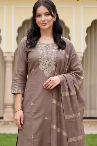 women ethnic motifs embroidered regular thread work kurta with trousers & with dupatta