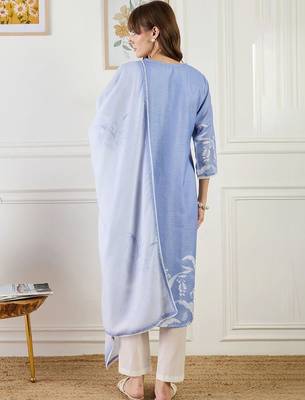 women floral printed regular linen kurta with trousers & with dupatta 5