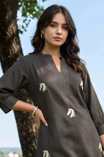 women ethnic embroidered regular thread work cotton kurta with trousers