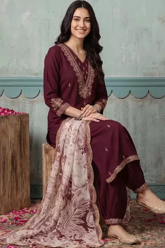 women ethnic motifs embroidered regular thread work kurta with patiala & with dupatta
