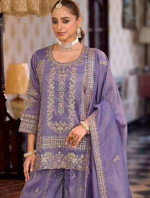 women ethnic motifs embroidered regular kurta with palazzos & with dupatta 7