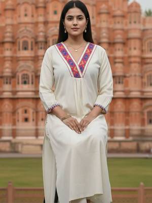 women ethnic motifs embroidered regular thread work liva kurta with trousers 5