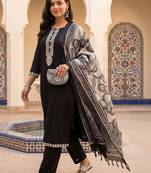 women ethnic motifs embroidered regular thread work kurta with trousers & with dupatta