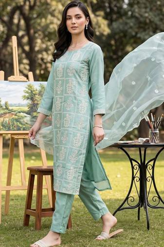 women ethnic motifs embroidered regular thread work kurta with trousers & with dupatta