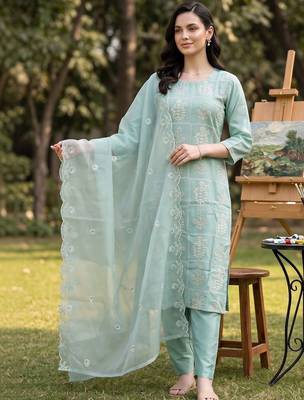women ethnic motifs embroidered regular thread work kurta with trousers & with dupatta 6